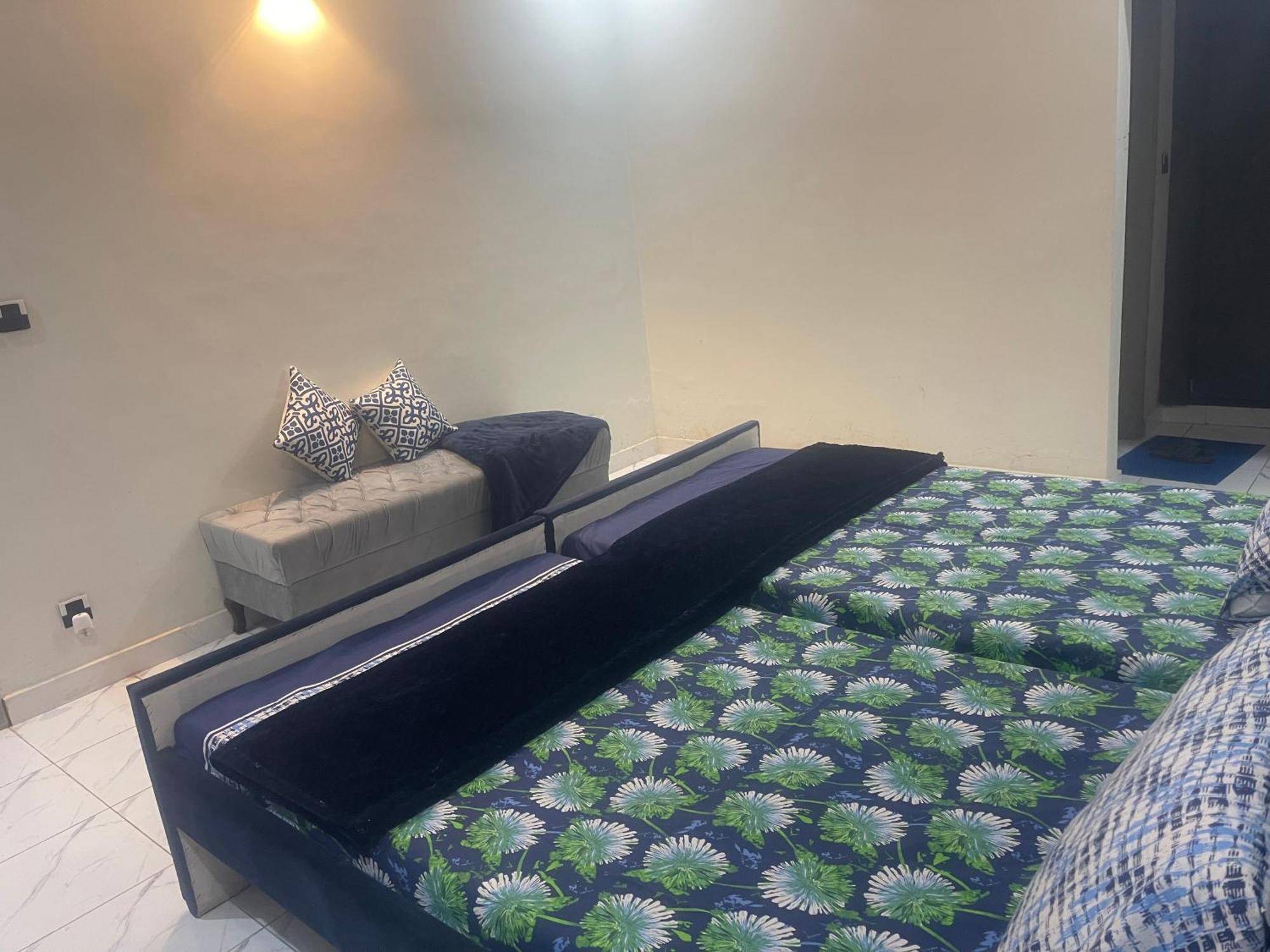 Velvet Vibes Villa Near Islamabad Airport Dhok Sandemar Exterior foto